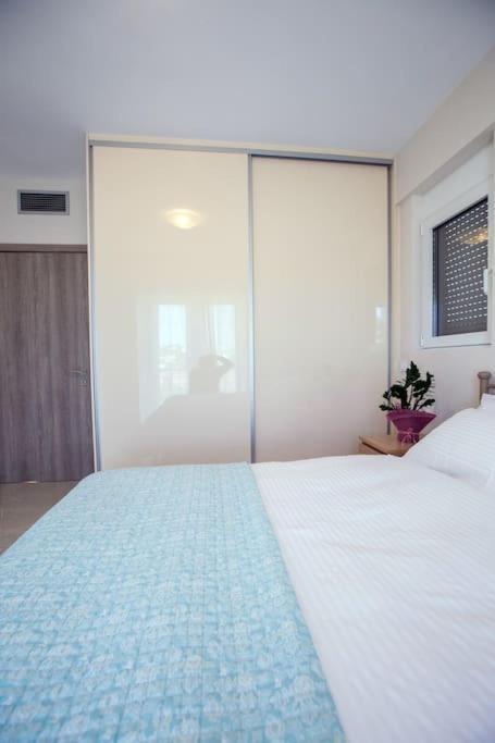 Over The Horizon 3 Bedroom Apartment