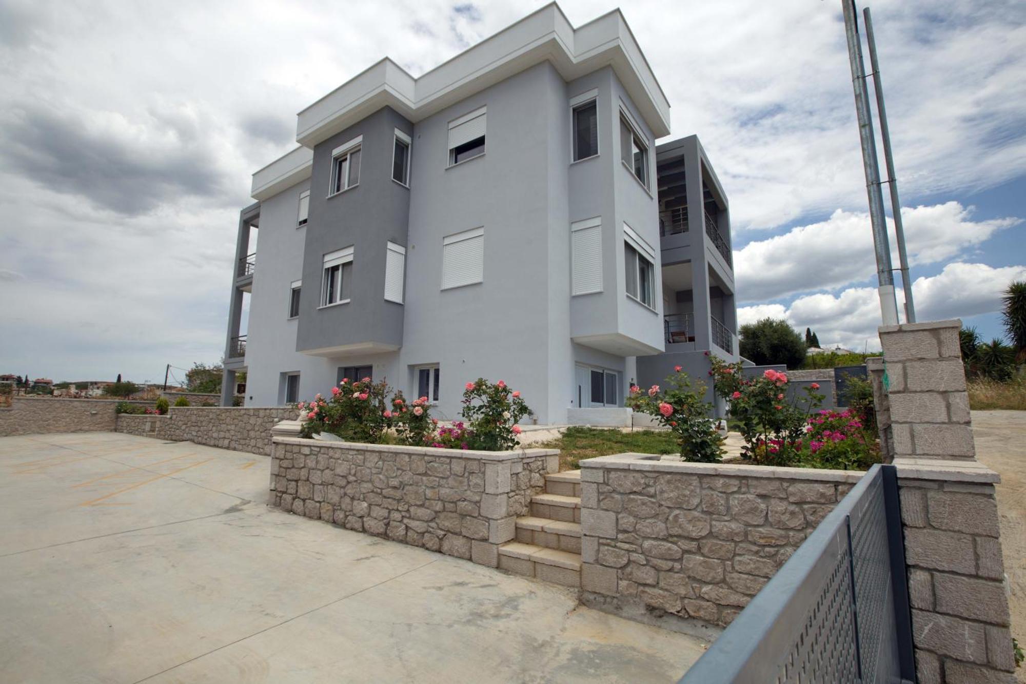 Apartment Over The Horizon 3 Bedroom